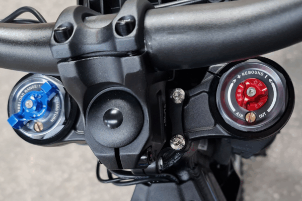 TALARIA STING 4000 – Image 4